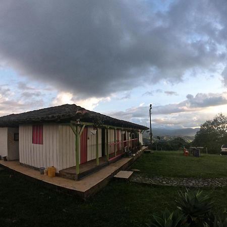 Хостел Glamping Rustiko Саленто Экстерьер фото