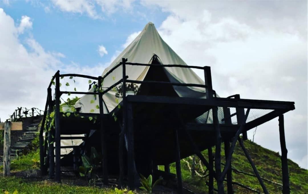Хостел Glamping Rustiko Саленто Экстерьер фото